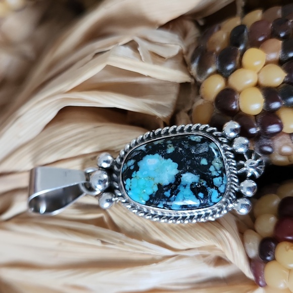 Stunning NWOT Native American Navajo Turquoise & Sterling Handmade Pendant 🩵🎁 - Picture 11 of 12